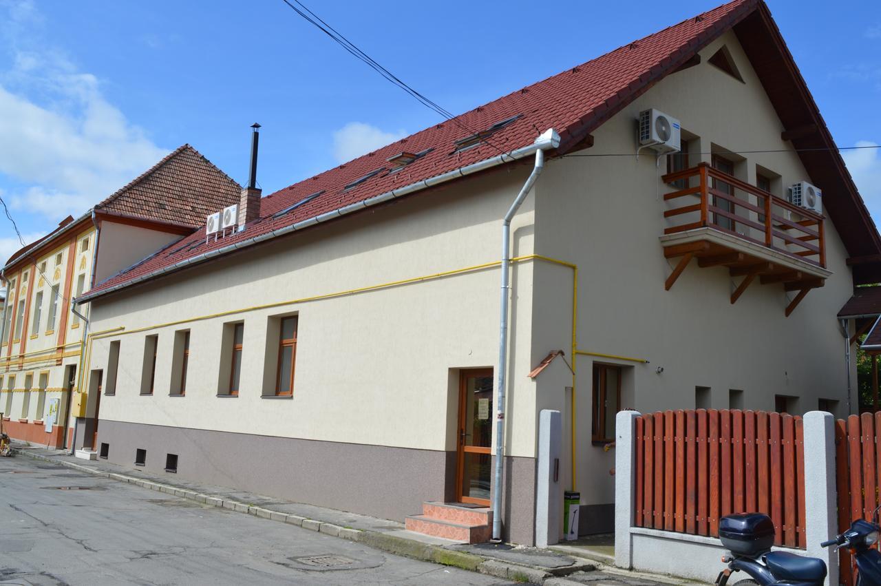 Motel Fogado Cristuru Secuiesc Exterior photo